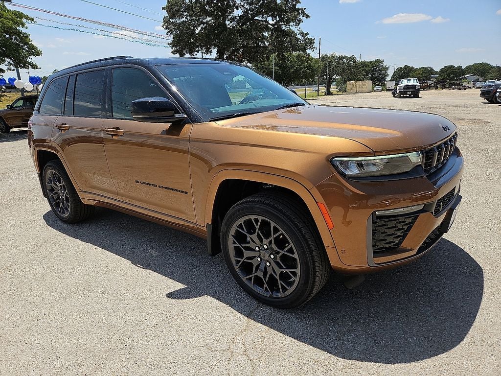 2026 Jeep Grand Cherokee Summit
