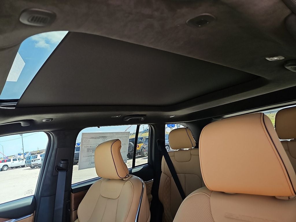 2026 Jeep Grand Cherokee Summit
