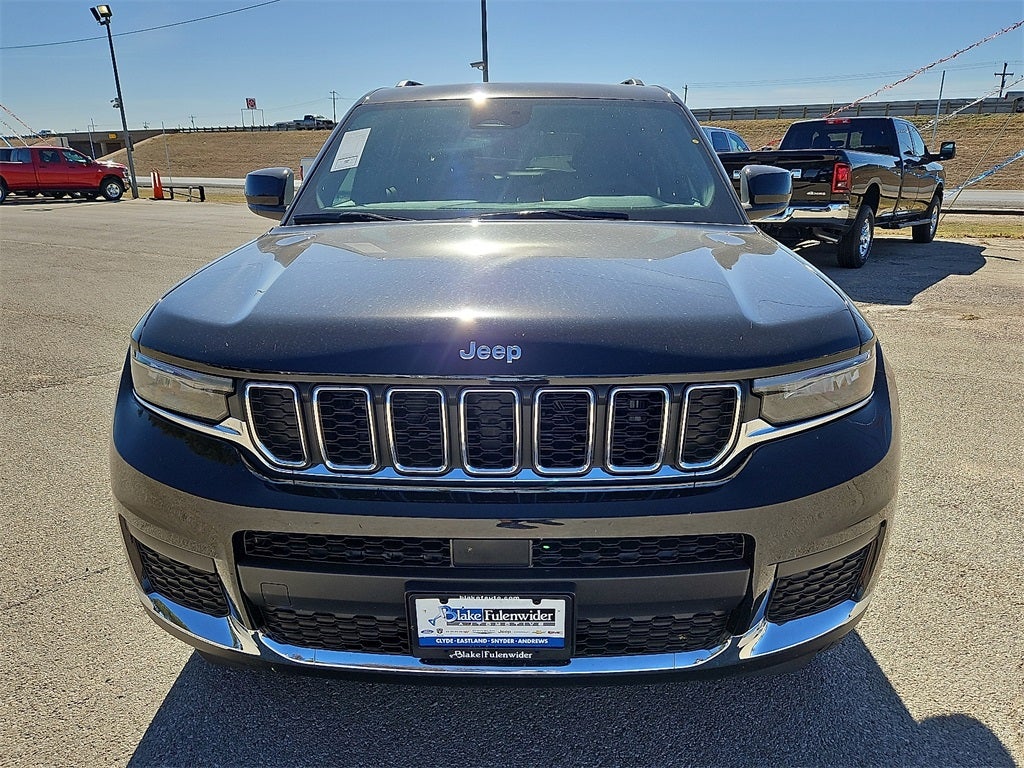 2025 Jeep Grand Cherokee L Laredo