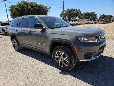2027 Jeep Grand Cherokee GRAND CHEROKEE L LAREDO X 4X2