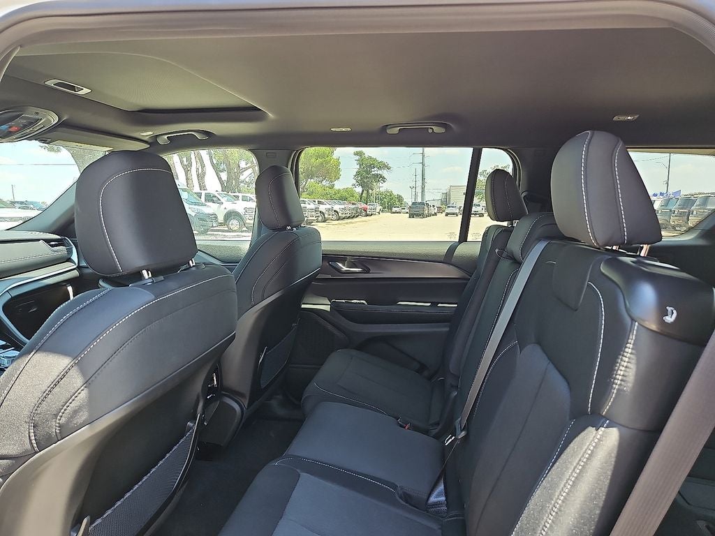 2026 Jeep Grand Cherokee L Laredo X