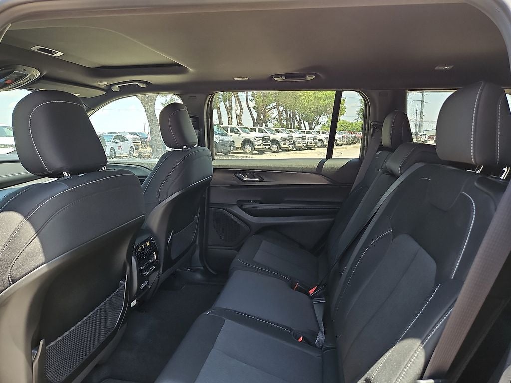 2026 Jeep Grand Cherokee L Laredo X