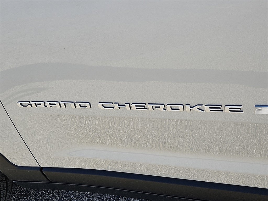 2025 Jeep Grand Cherokee L Laredo