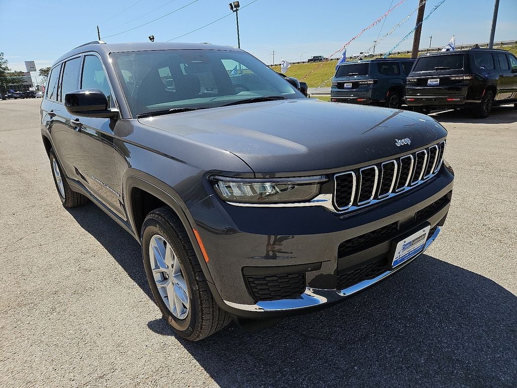 2026 Jeep Grand Cherokee L Laredo