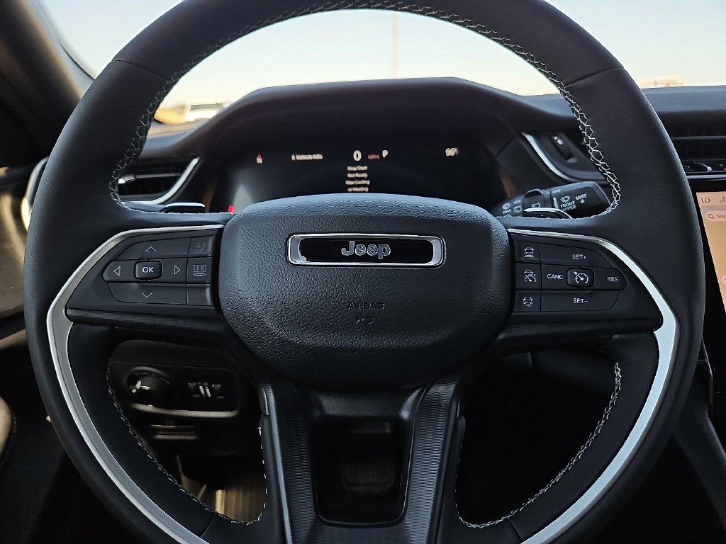 2027 Jeep Grand Cherokee GRAND CHEROKEE L LAREDO X 4X4