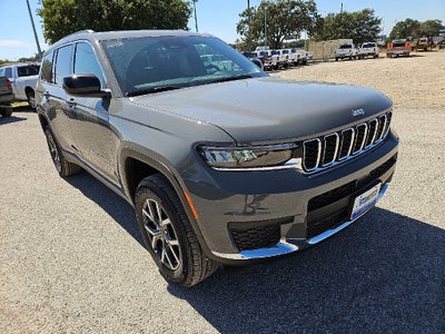 2027 Jeep Grand Cherokee GRAND CHEROKEE L LAREDO X 4X4