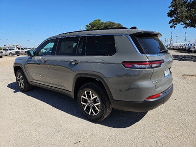 2027 Jeep Grand Cherokee GRAND CHEROKEE L LAREDO X 4X4