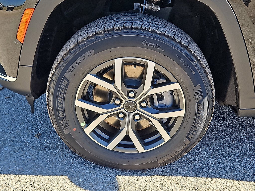 2027 Jeep Grand Cherokee GRAND CHEROKEE L LAREDO X 4X4