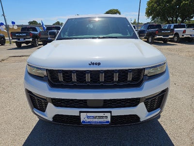 2027 Jeep Grand Cherokee GRAND CHEROKEE L LIMITED 4X4
