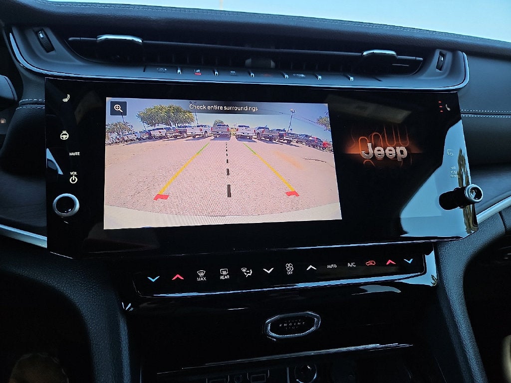 2027 Jeep Grand Cherokee GRAND CHEROKEE L LIMITED 4X4