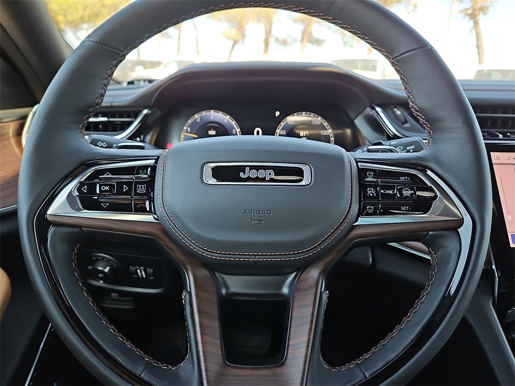 2025 Jeep Grand Cherokee L Summit