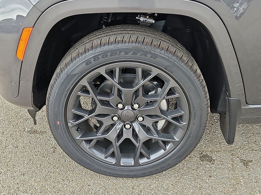 2026 Jeep Grand Cherokee L Summit
