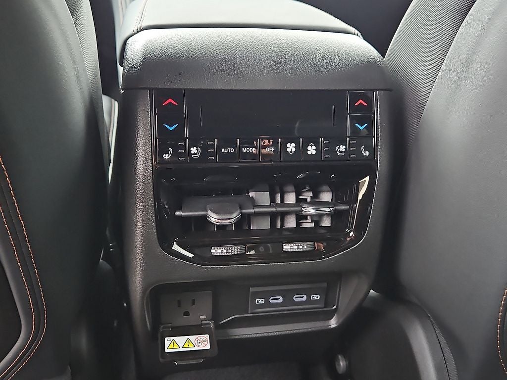 2026 Jeep Grand Cherokee L Summit
