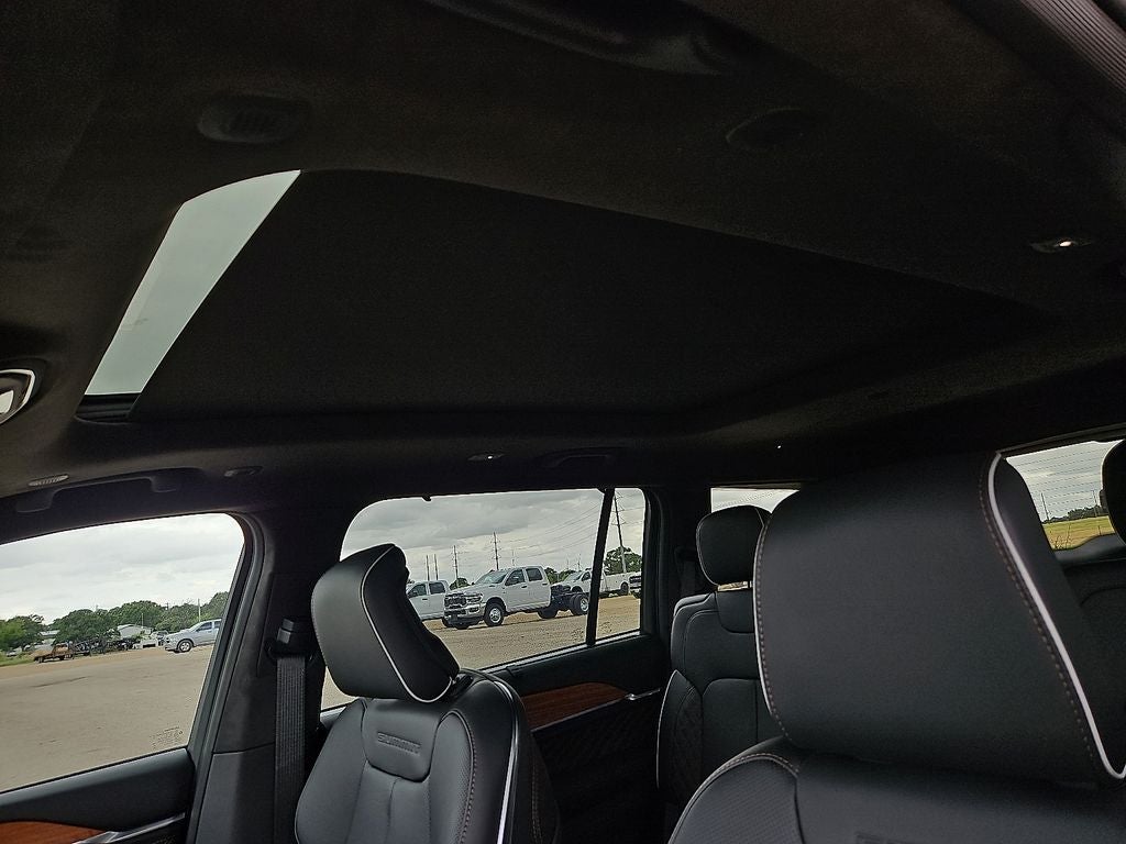2026 Jeep Grand Cherokee L Summit