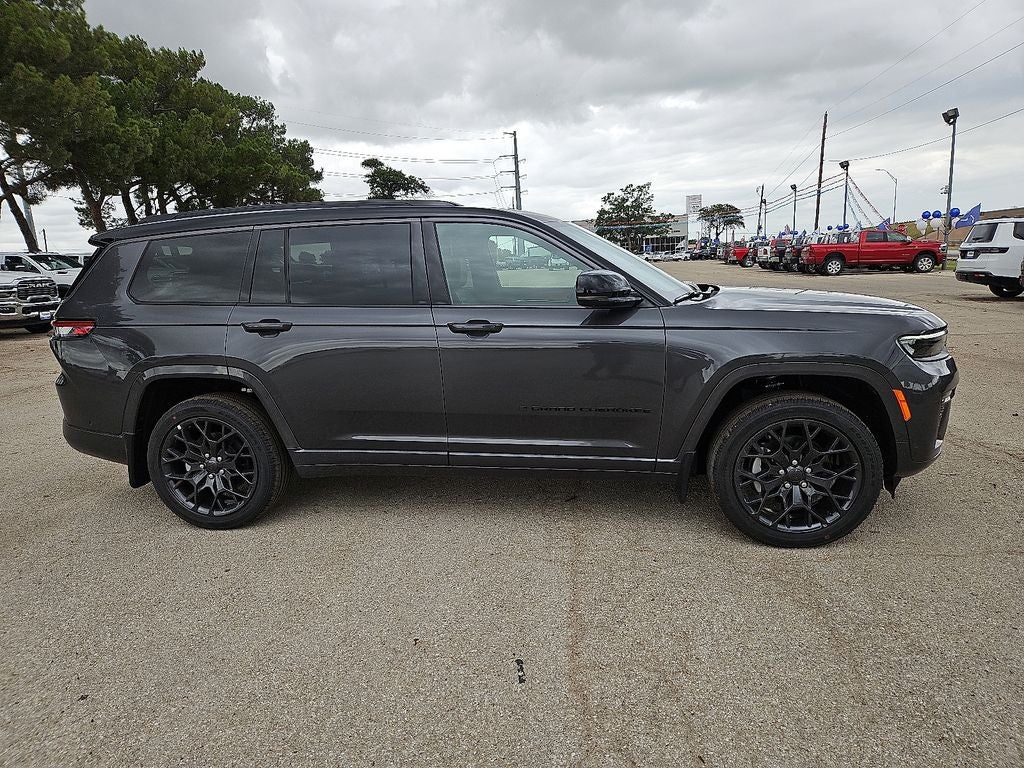 2026 Jeep Grand Cherokee L Summit