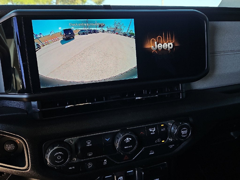 2026 Jeep Wrangler 4-Door Willys 4x4