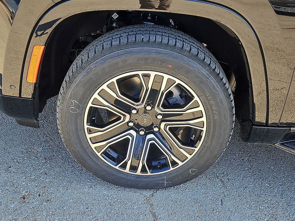 2026 Jeep Grand Wagoneer L 4x4