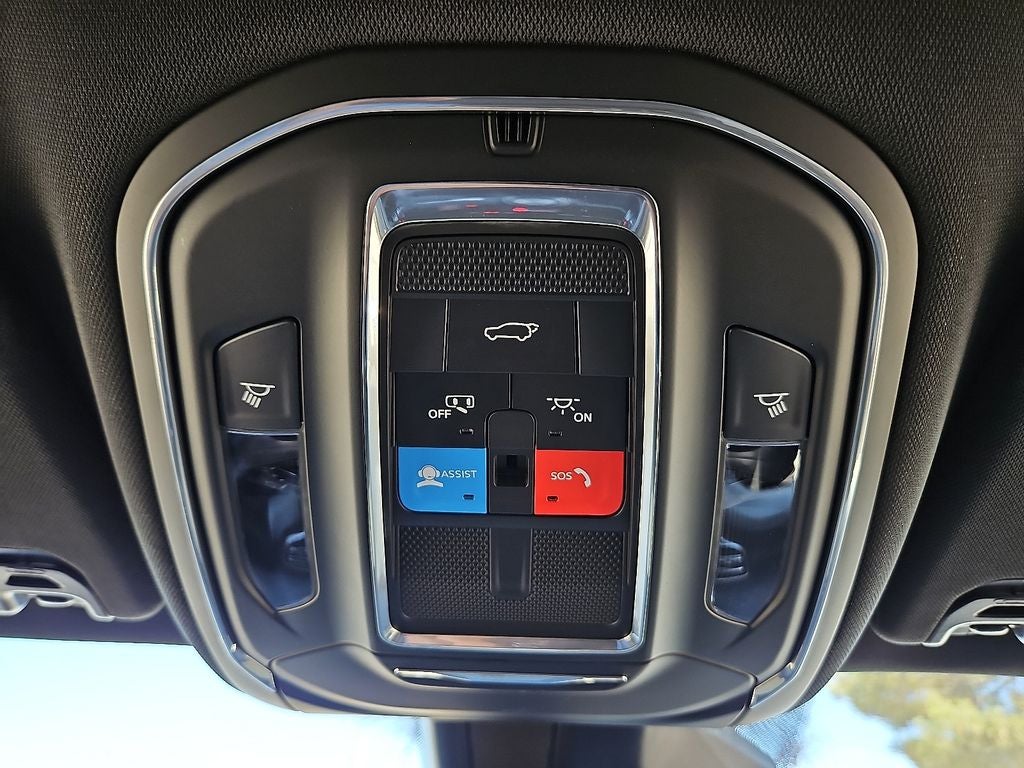 2026 Jeep Grand Wagoneer L 4x4