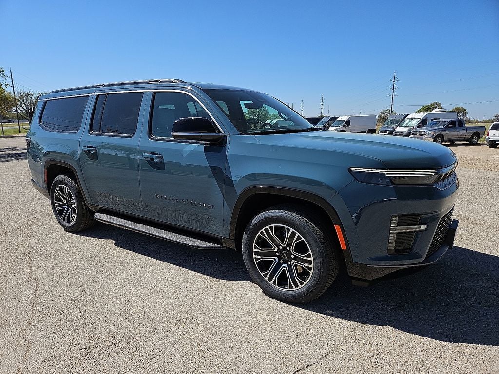 2026 Jeep Grand Wagoneer L 4x4