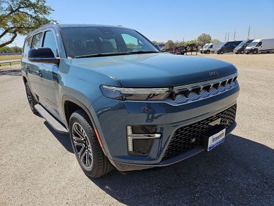 2026 Jeep Grand Wagoneer L 4x4