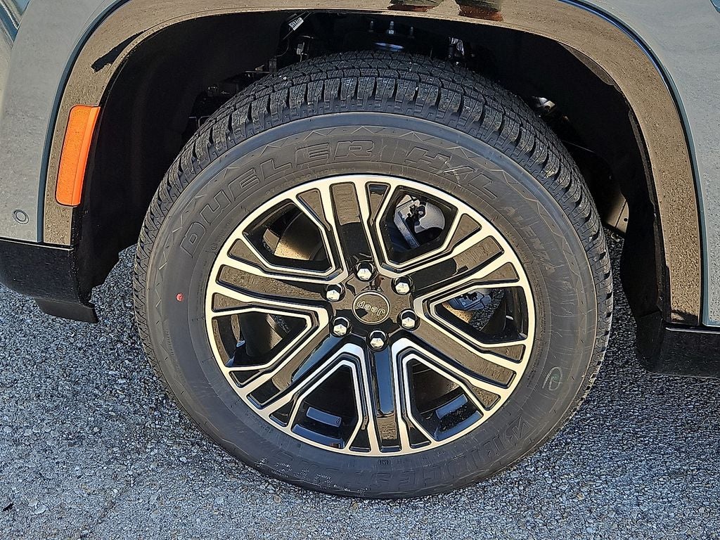 2026 Jeep Grand Wagoneer L 4x4