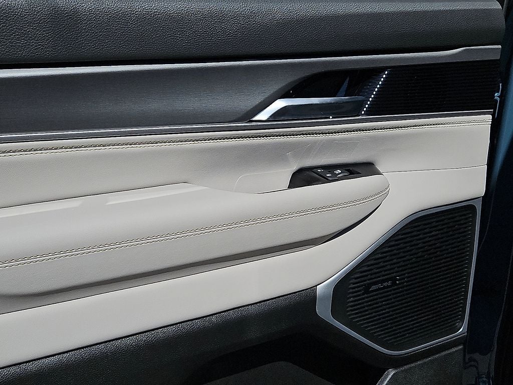 2026 Jeep Grand Wagoneer L 4x4