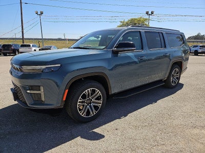 2026 Jeep Grand Wagoneer L 4x4