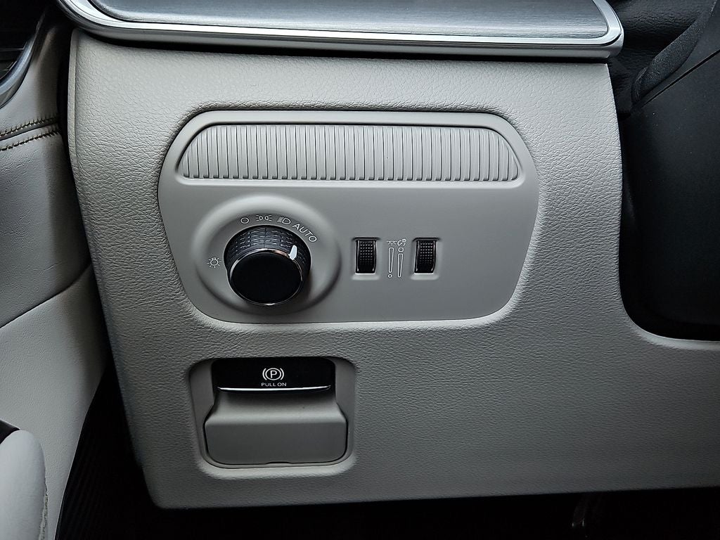 2026 Jeep Grand Wagoneer L 4x4