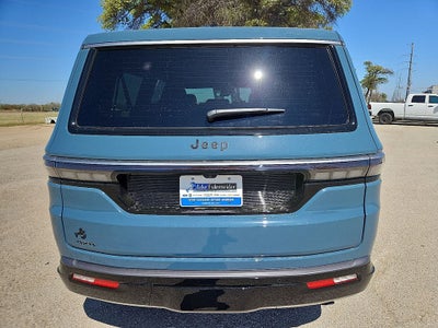 2026 Jeep Grand Wagoneer L 4x4