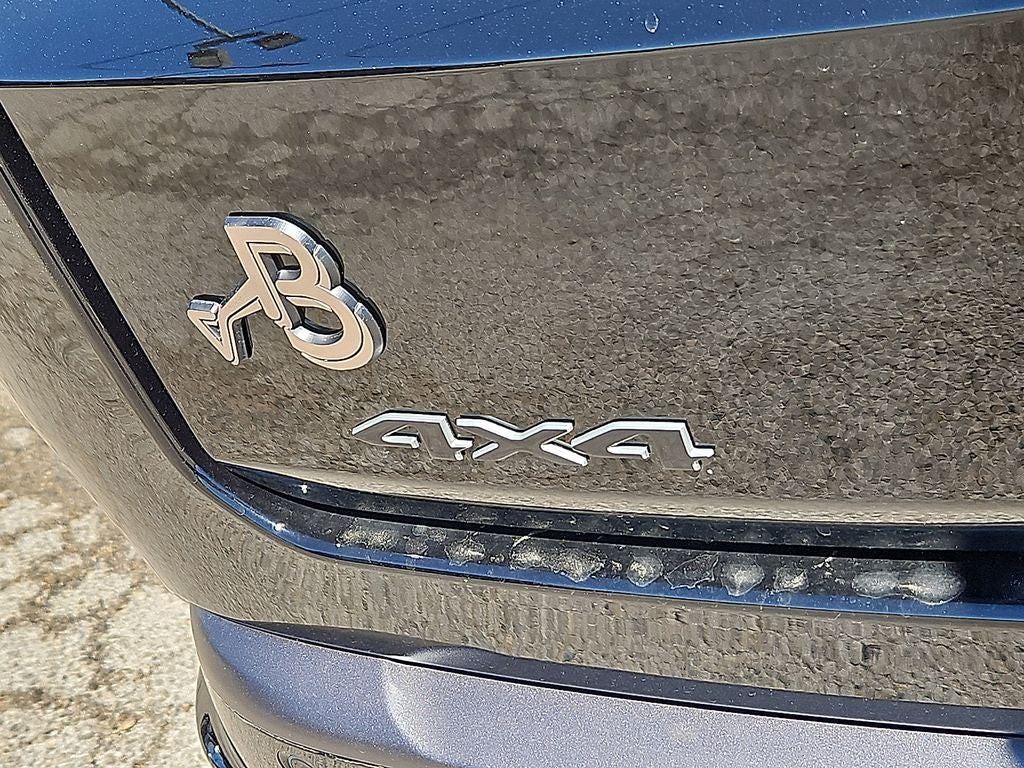 2026 Jeep Grand Wagoneer L 4x4