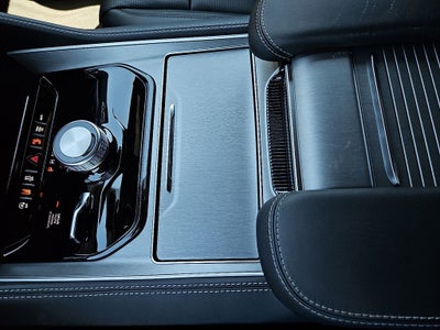 2026 Jeep Grand Wagoneer L 4x4