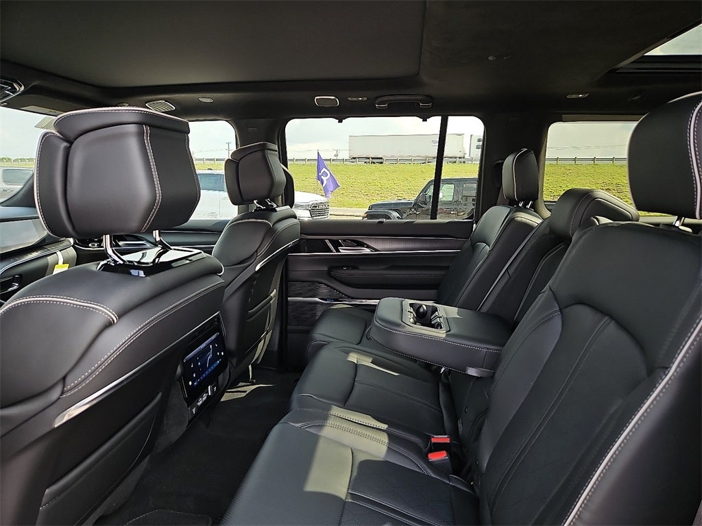 2025 Jeep Grand Wagoneer L Series II