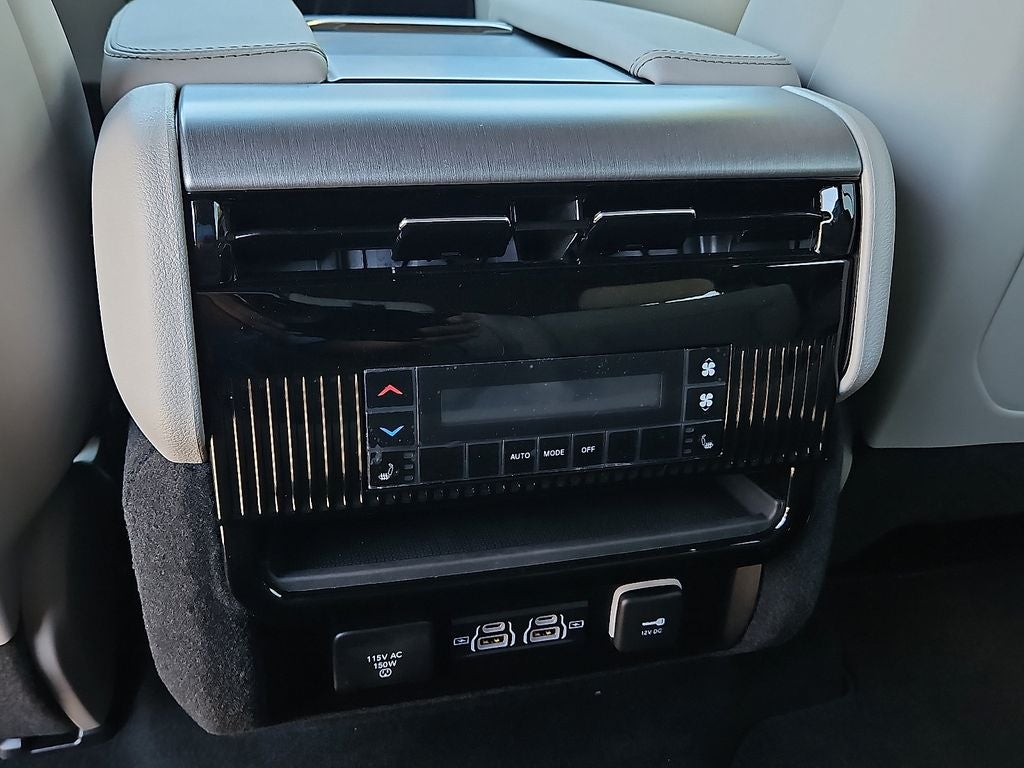 2026 Jeep Grand Wagoneer Limited Altitude