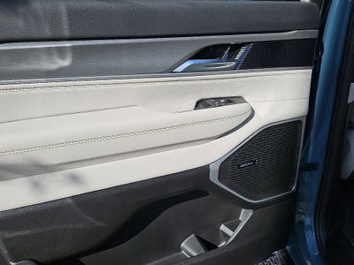 2026 Jeep Grand Wagoneer Limited Altitude