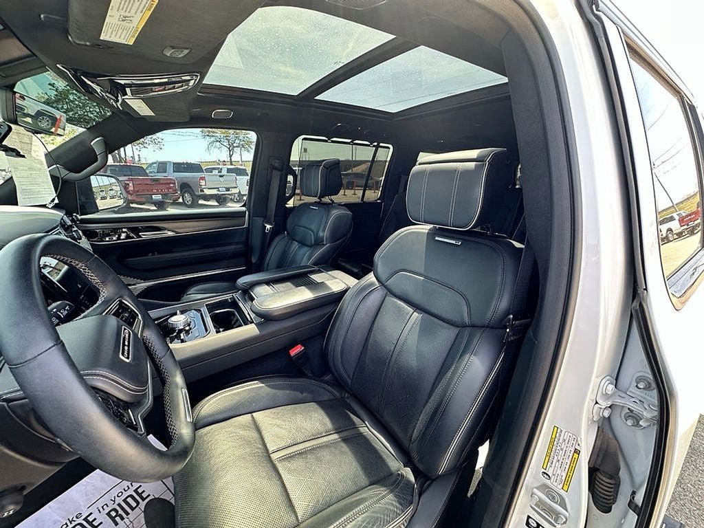 2023 Jeep Grand Wagoneer Series II