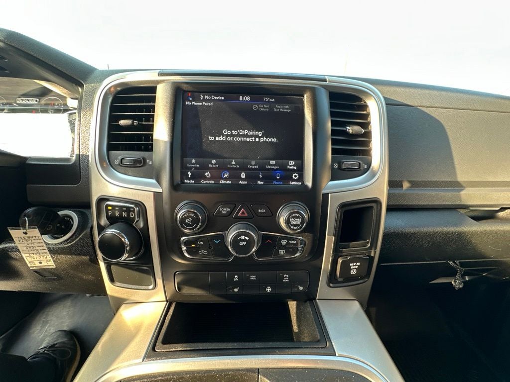 2020 RAM 1500 Classic SLT Crew Cab 4x2 6'4' Box