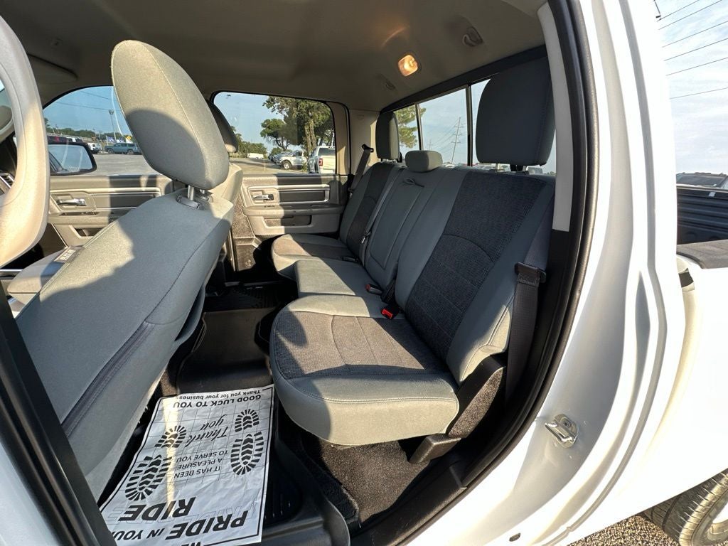 2020 RAM 1500 Classic SLT Crew Cab 4x2 6'4' Box