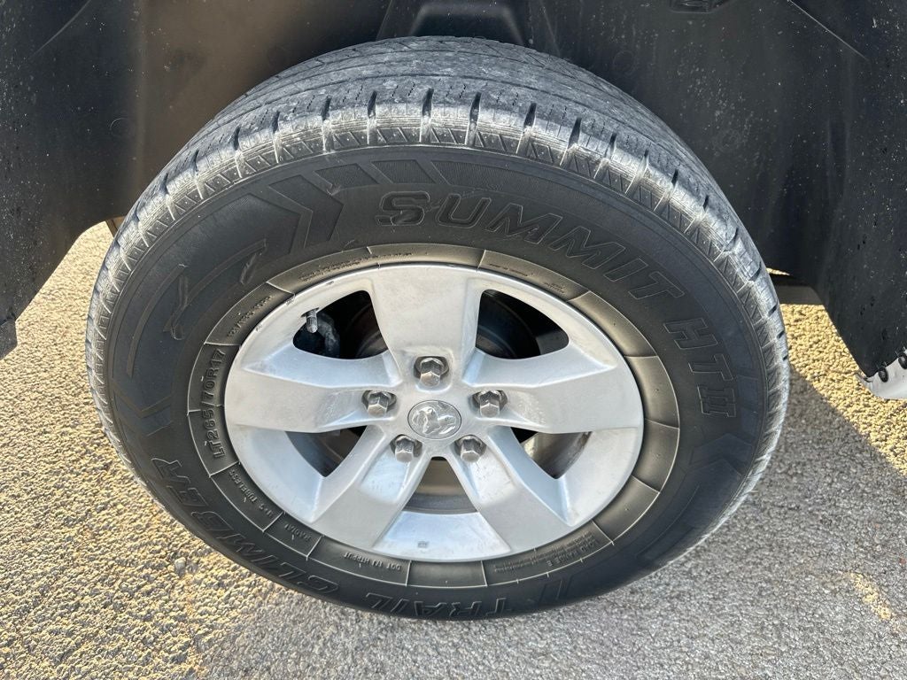 2020 RAM 1500 Classic SLT Crew Cab 4x2 6'4' Box