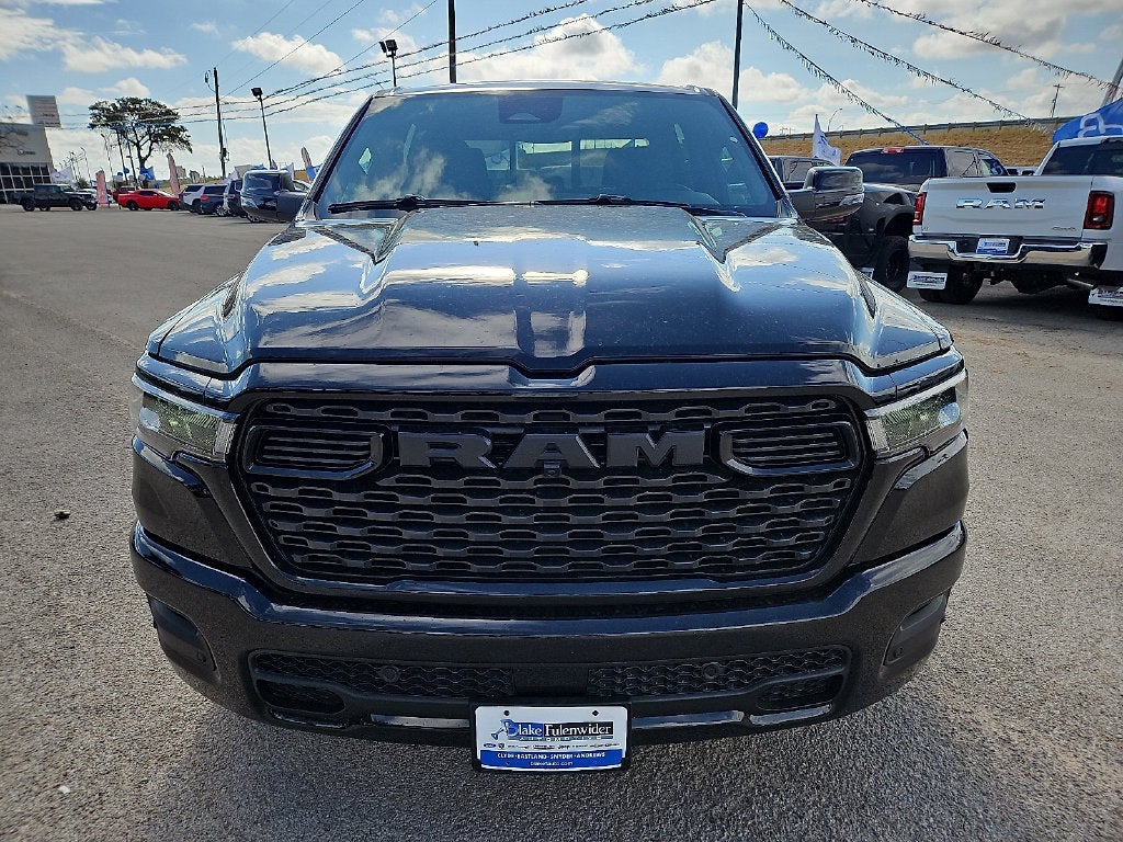 2027 RAM 1500 RAM 1500 LONE STAR CREW CAB 4X2 5'7' BOX