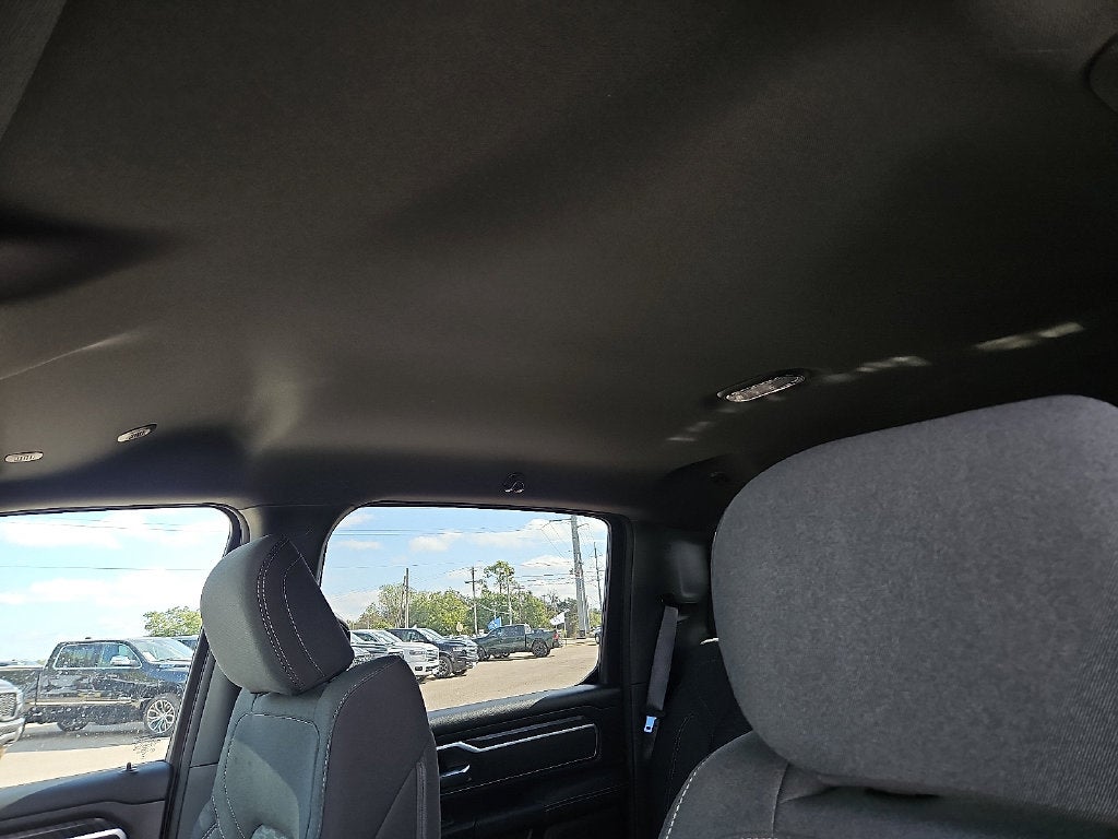 2027 RAM 1500 RAM 1500 LONE STAR CREW CAB 4X2 5'7' BOX