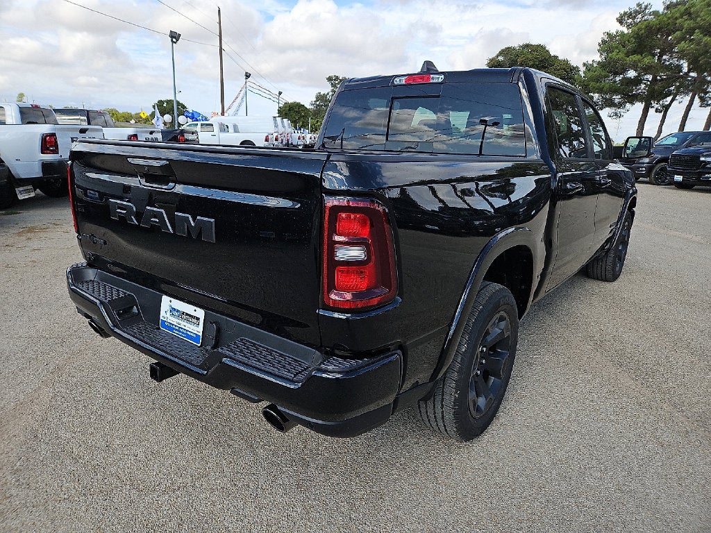 2027 RAM 1500 RAM 1500 LONE STAR CREW CAB 4X2 5'7' BOX