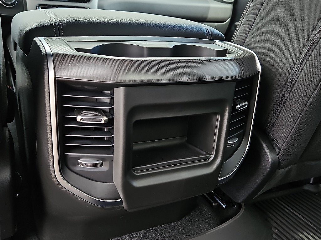 2027 RAM 1500 RAM 1500 LONE STAR CREW CAB 4X2 5'7' BOX