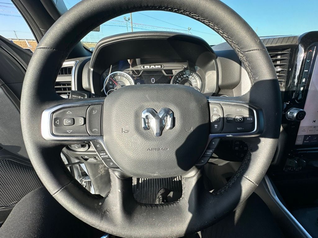 2025 RAM 1500 Lone Star Crew Cab 4x4 5'7' Box