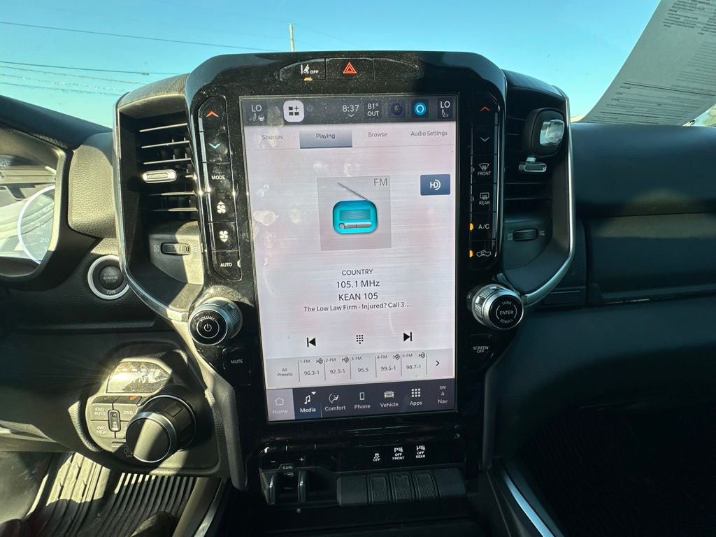 2025 RAM 1500 Lone Star Crew Cab 4x4 5'7' Box
