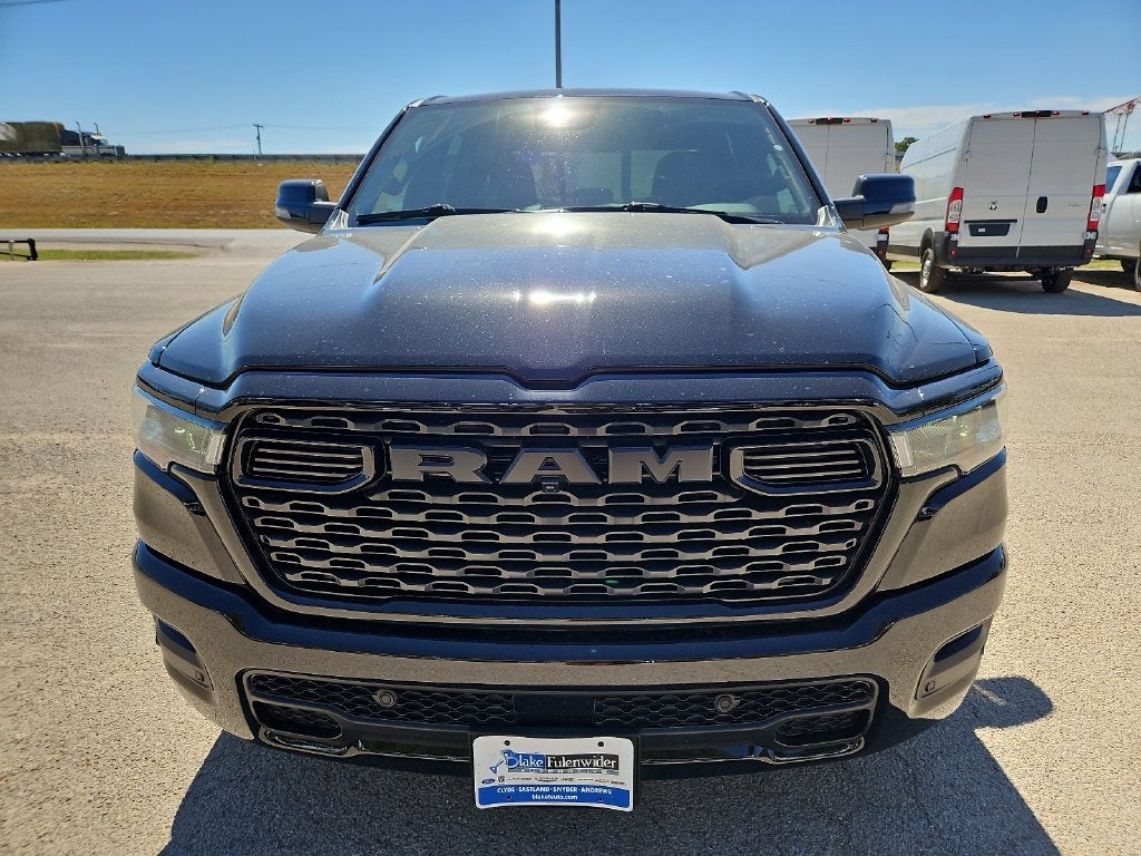 2027 RAM Ram 1500 RAM 1500 LONE STAR CREW CAB 4X4 5'7' BOX