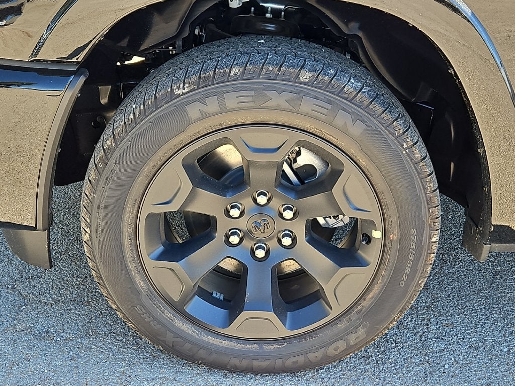 2027 RAM Ram 1500 RAM 1500 LONE STAR CREW CAB 4X4 5'7' BOX