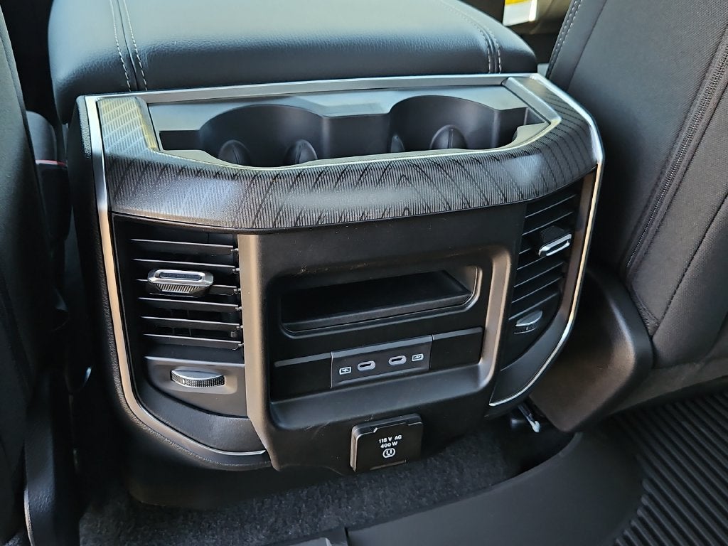 2027 RAM Ram 1500 RAM 1500 LONE STAR CREW CAB 4X4 5'7' BOX