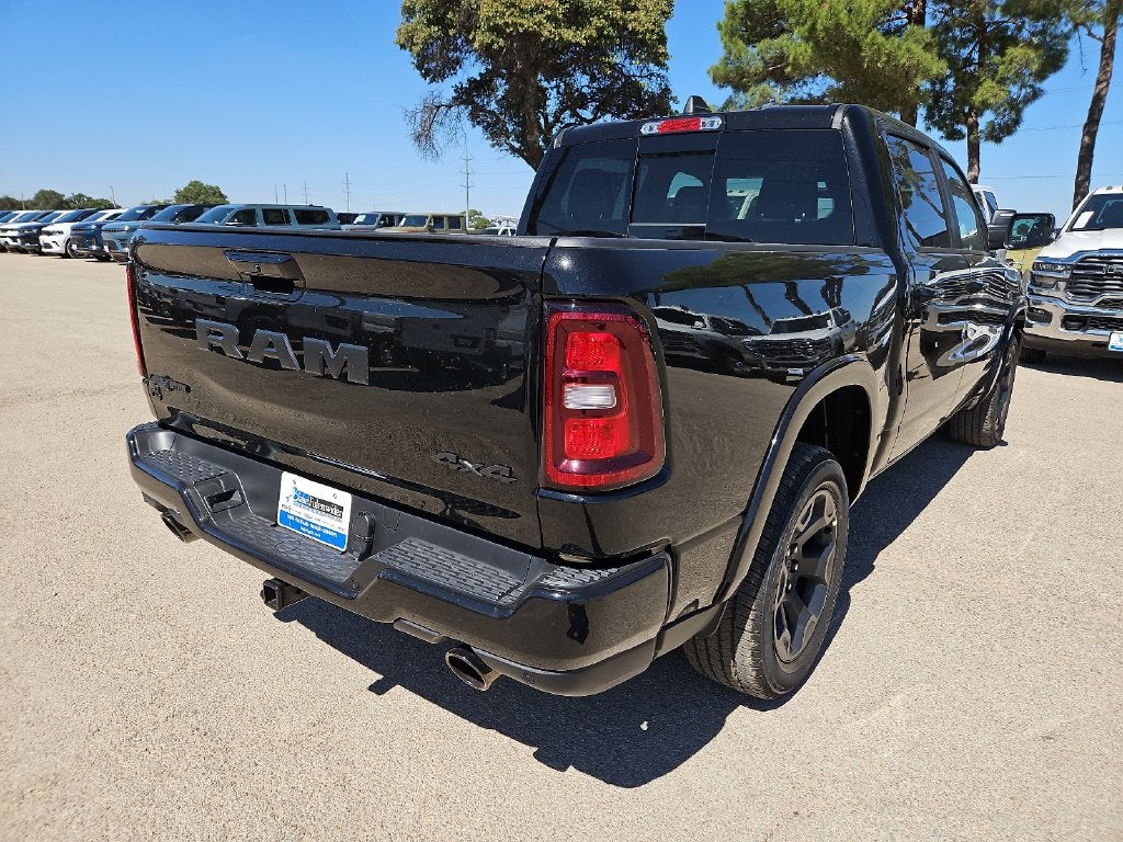 2027 RAM Ram 1500 RAM 1500 LONE STAR CREW CAB 4X4 5'7' BOX