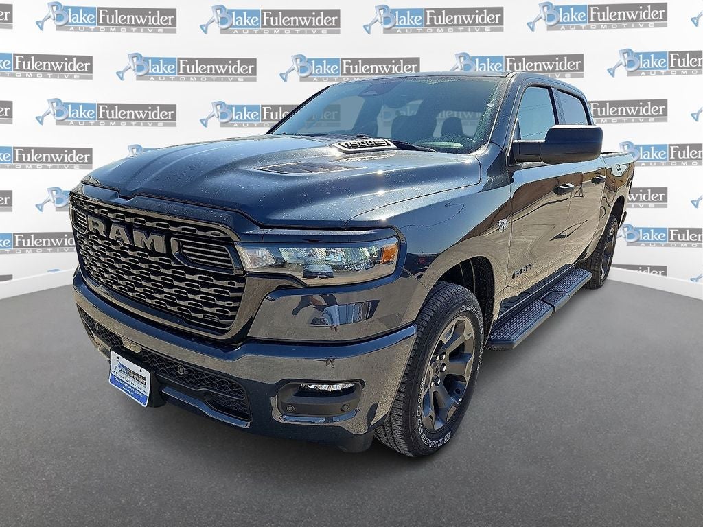 2026 RAM Ram 1500 RAM 1500 EXPRESS CREW CAB 4X4 5'7' BOX