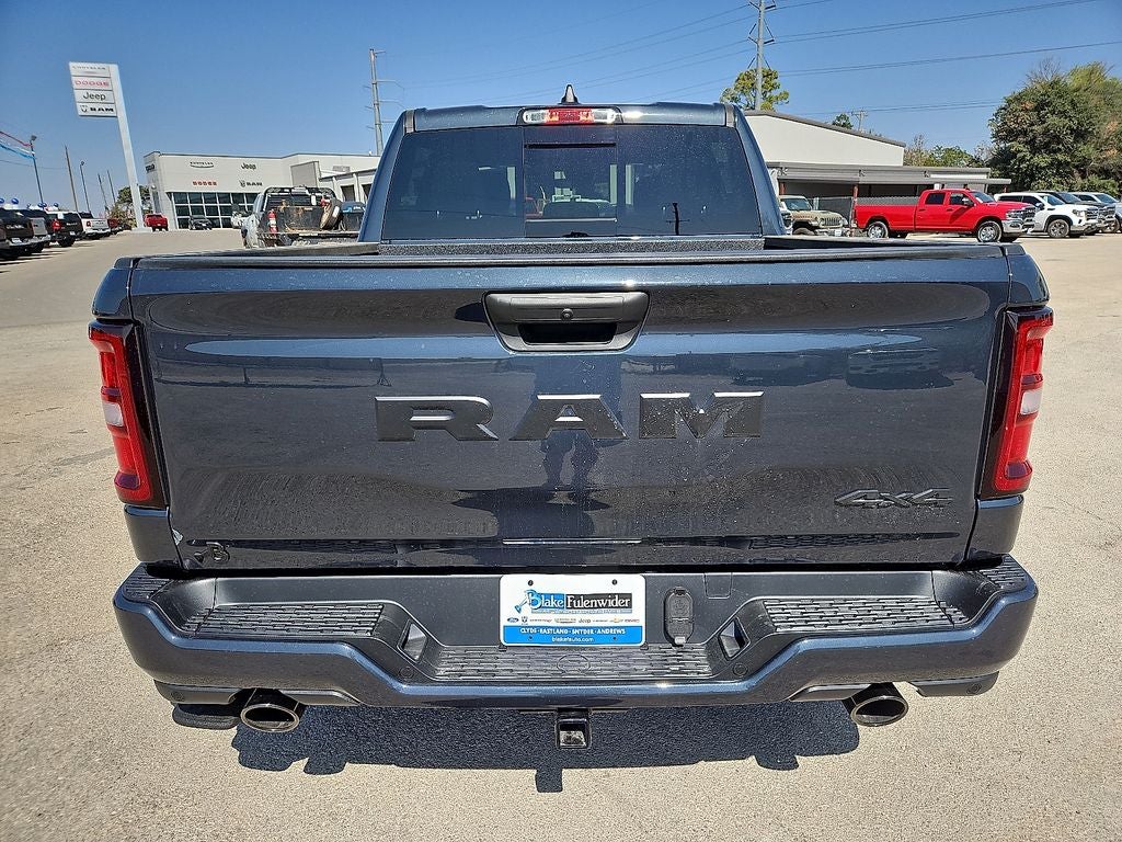 2026 RAM Ram 1500 RAM 1500 EXPRESS CREW CAB 4X4 5'7' BOX